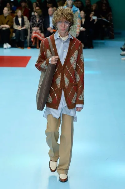 Look 77
